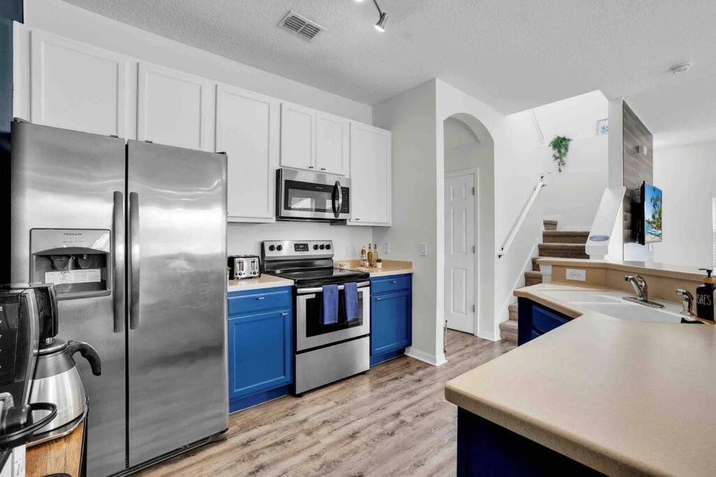 Remarkable Cozy 4bed-3ba Townhouse * Kissimmee